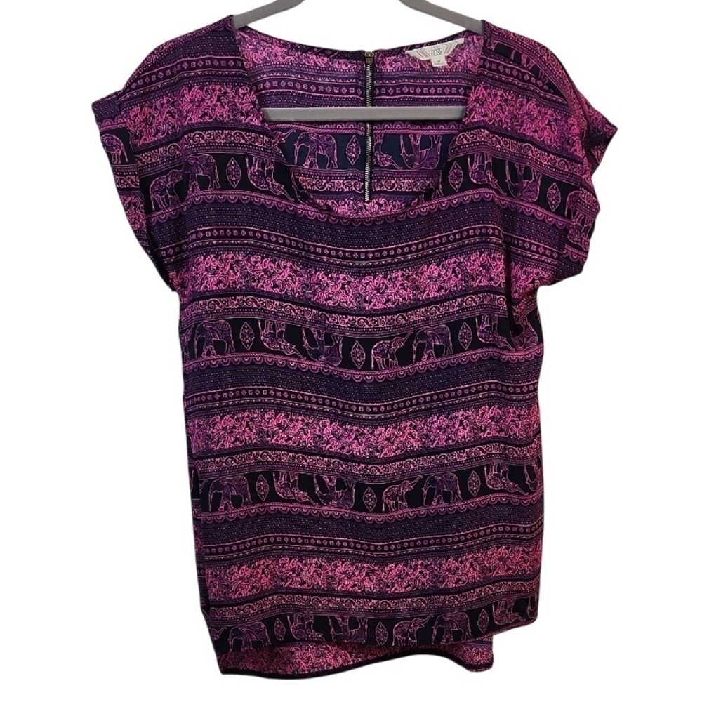 🔥5 for $20🔥Pink Rose Top Medium Elephant Print Blouse Short‎ Sleeve Casual